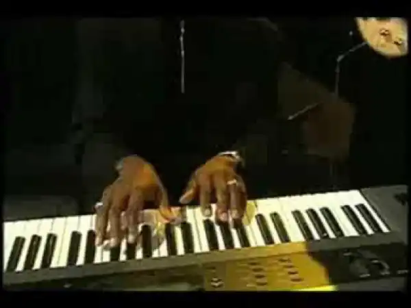 Vanessa Bell Armstrong - Free